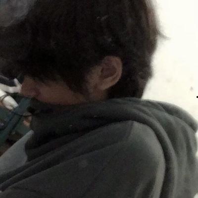 吃瓜网红照片头像男,揭秘吃瓜网红的帅气男生头像之谜 第3张 吃瓜网红照片头像男,揭秘吃瓜网红的帅气男生头像之谜 第3张