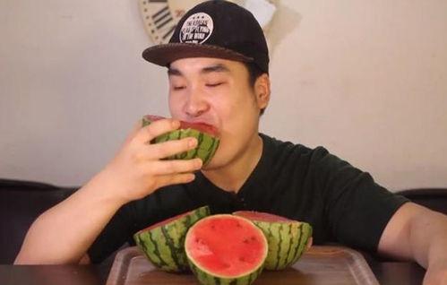 韩国中国网红吃瓜,揭秘网络热点的魅力  第2张