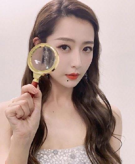 白冰爆料娱乐圈,白冰揭露惊人内幕  第2张